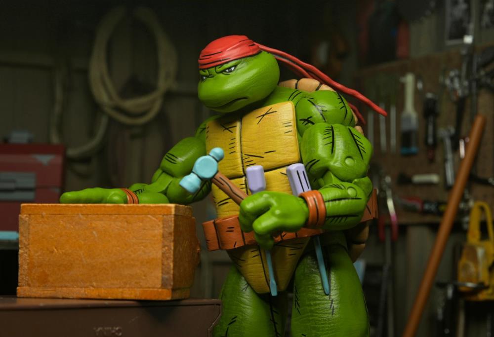 NECA Teenage Mutant Ninja Turtles Handyman Donatello (Mirage Comics) Plastic Action Figure - View 8