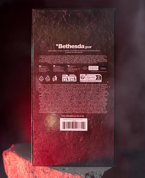 Bethesda Doom: The Dark Ages Keycard Replica 3-Pack in Zinc Alloy - View 9