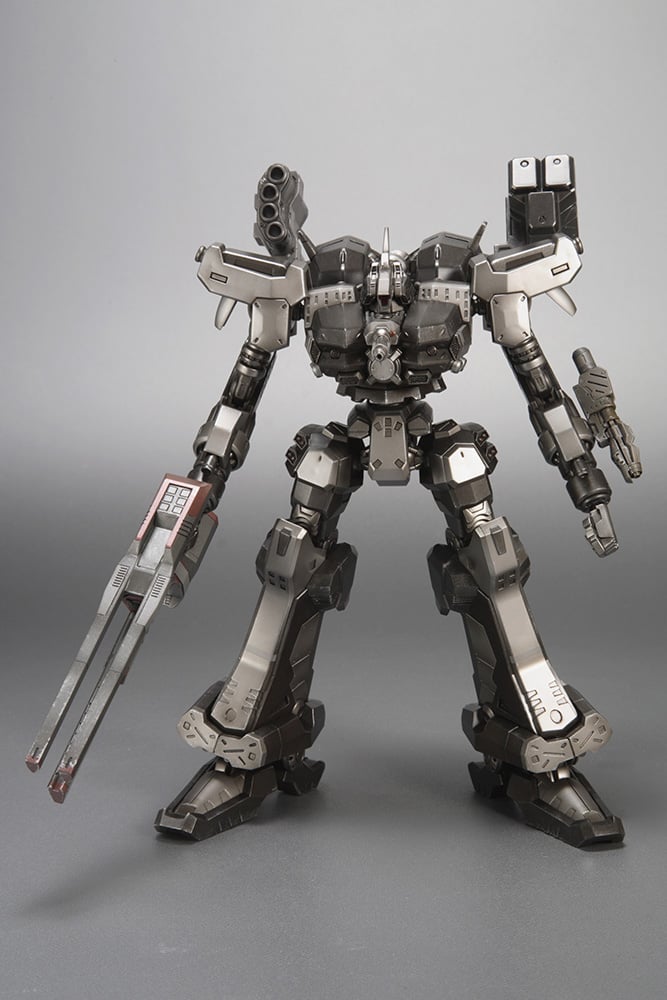 Kotobukiya Armored Core: Last Raven Variable Infinity Crest CR-C90U3 1/72 Scale Model Kit - View 8