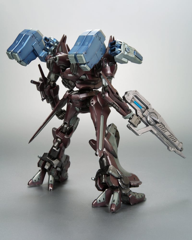 Kotobukiya Armored Core 3: Silent Line Variable Infinity Mirage C02-Uranus 1/72 Scale Model Kit - View 4