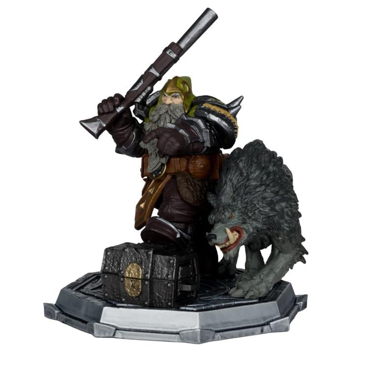 McFarlane Toys World of Warcraft Dwarf Hunter Beast Master and Marksman 1/12 Scale Figure - View 5