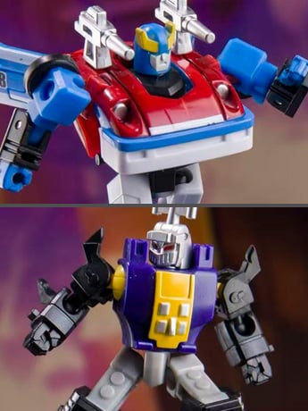 Dr. Wu DW-E47 Smoke Dust and DW-E48 Beetle Horn Plastic Figure Set
