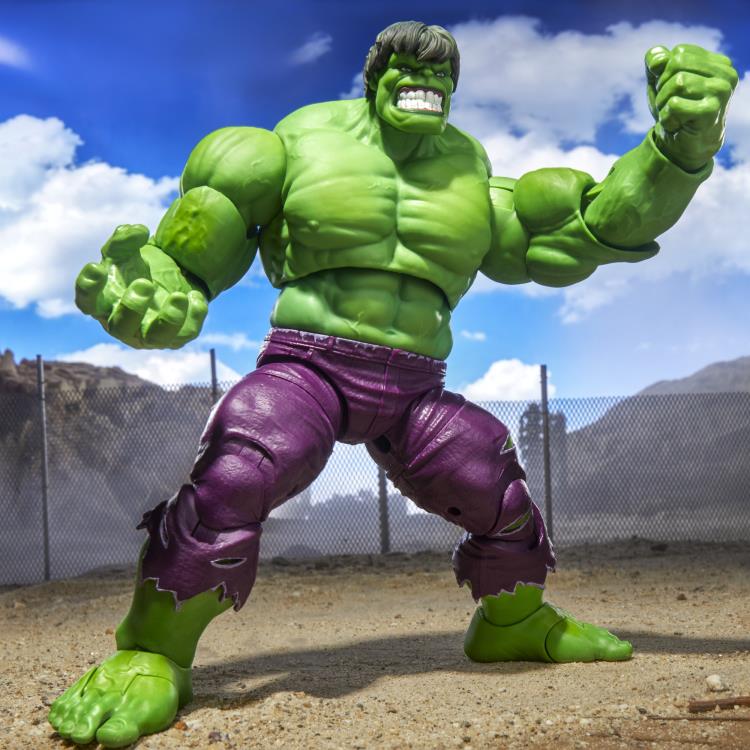 Hasbro Marvel Legends Maximum Series Hulk Deluxe Action Figure - View 9