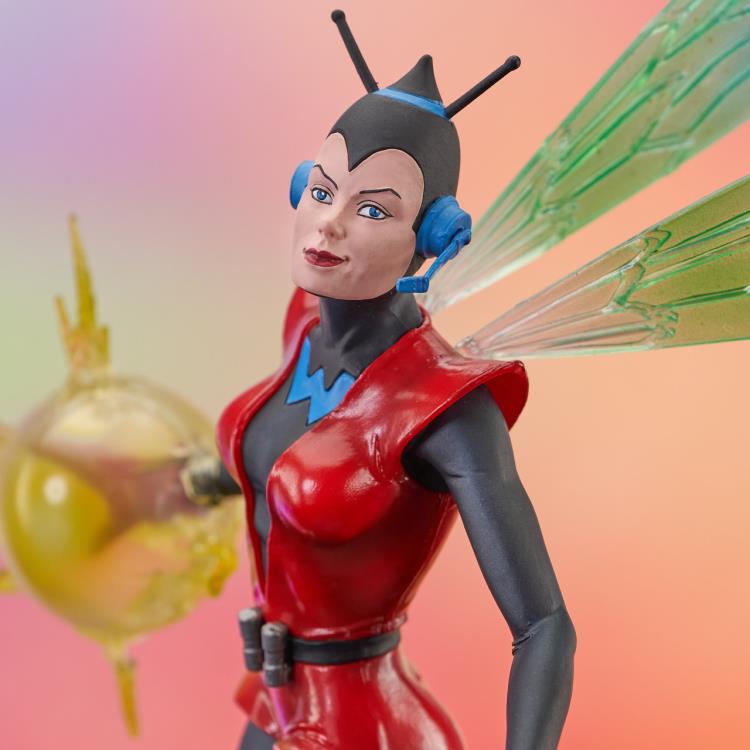 Diamond Select Toys Marvel Gallery Wasp Figure Diorama Statue, 13-Inch - View 9