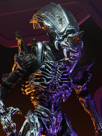 NECA Aliens Ultimate Rhino Alien Ver. 2 10-Inch Plastic Figure