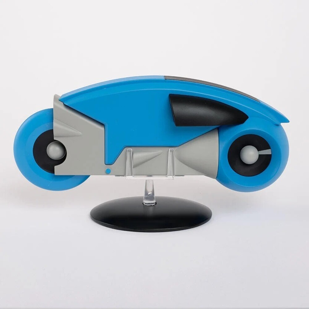 Master Replicas Group Tron Blue Light Cycle (1st Generation) 8.7-Inch Die-Cast Model - View 3