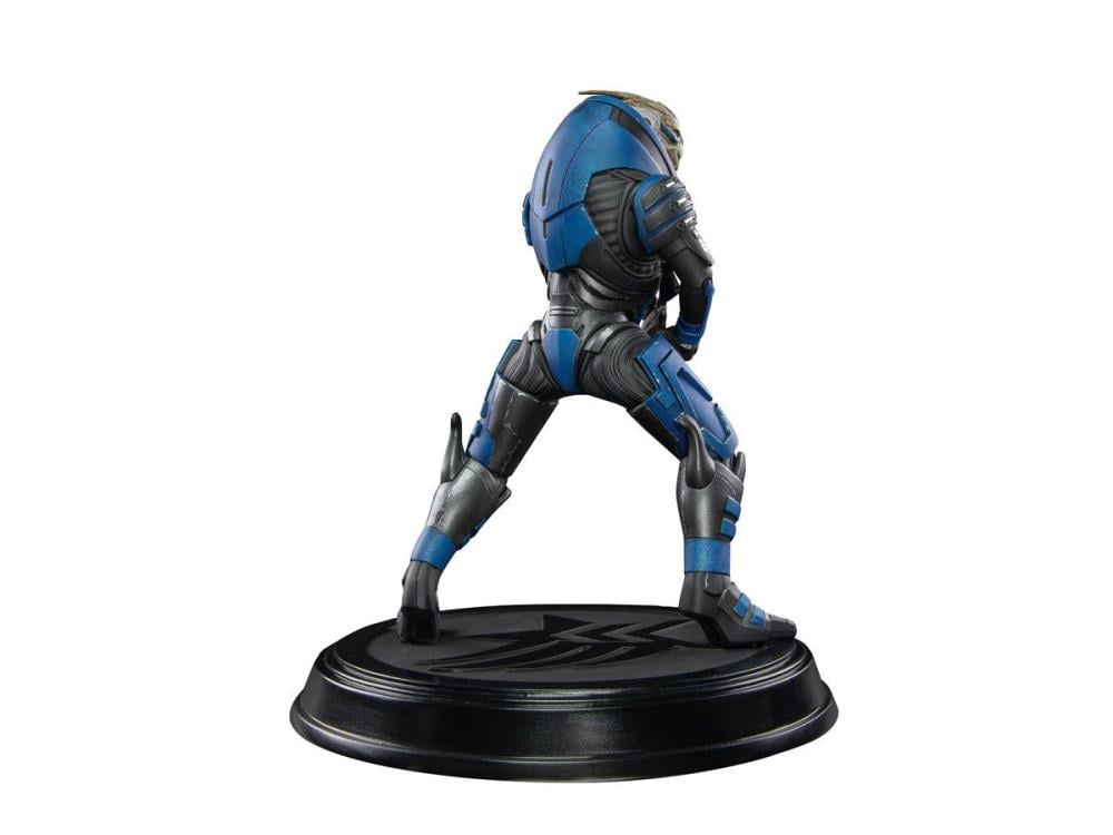 Dark Horse Mass Effect Garrus Vakarian 9-Inch PVC Statue - View 8