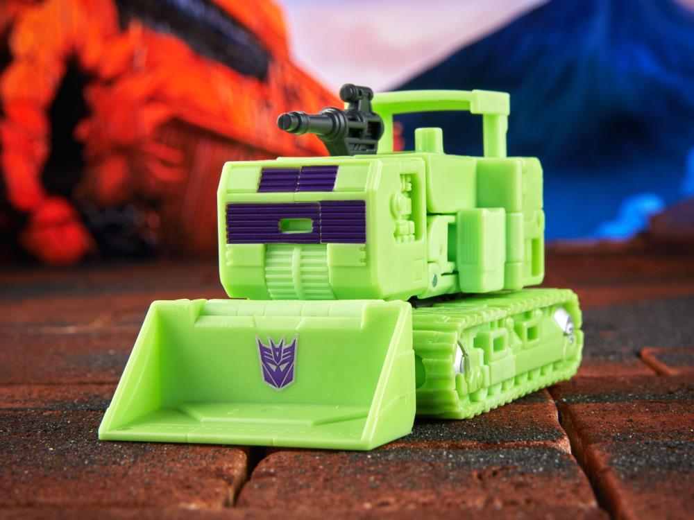Hasbro The Transformers: The Movie Studio Series 86 Deluxe Class Constructicon Bonecrusher 4.5-Inch Action Figure - View 8