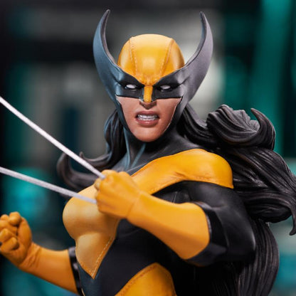 Diamond Select Toys Marvel Comics X-23 1/7 Scale Limited Edition Mini Bust, 6-Inch - View 10