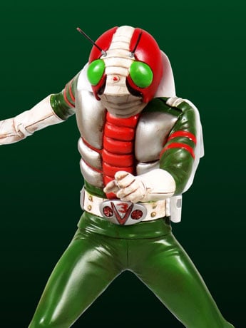 Kaiyodo Kamen Rider V3 Middle Size Series 1/8 Scale Model Kit (7.5-Inch)