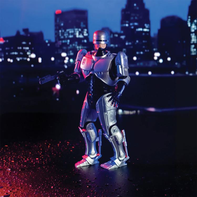 Trick or Treat Studios RoboCop 6.75-Inch Action Figure - View 3