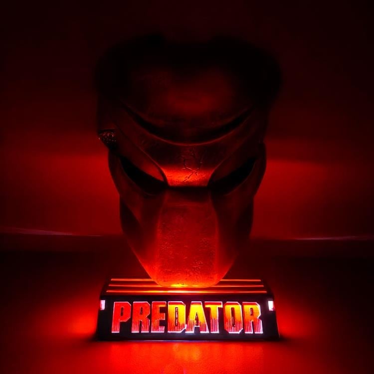Culture Fly Predator Bio Mask 9-Inch Vinyl Display Statue - View 7