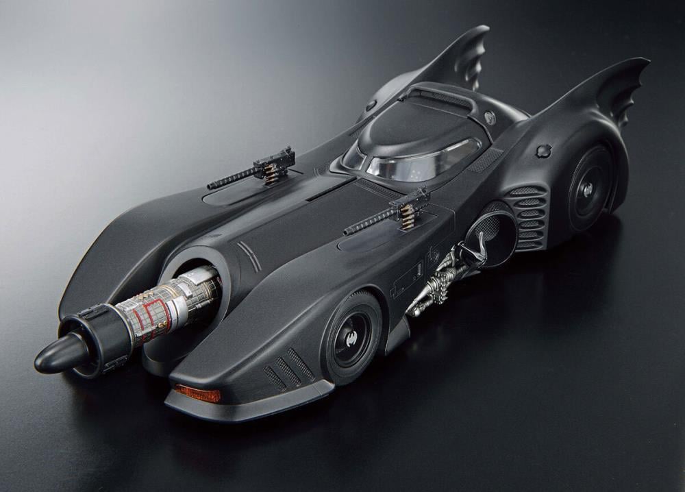 Bandai Batman (1989) Batmobile 1/35 Scale Plastic Model Kit - View 8
