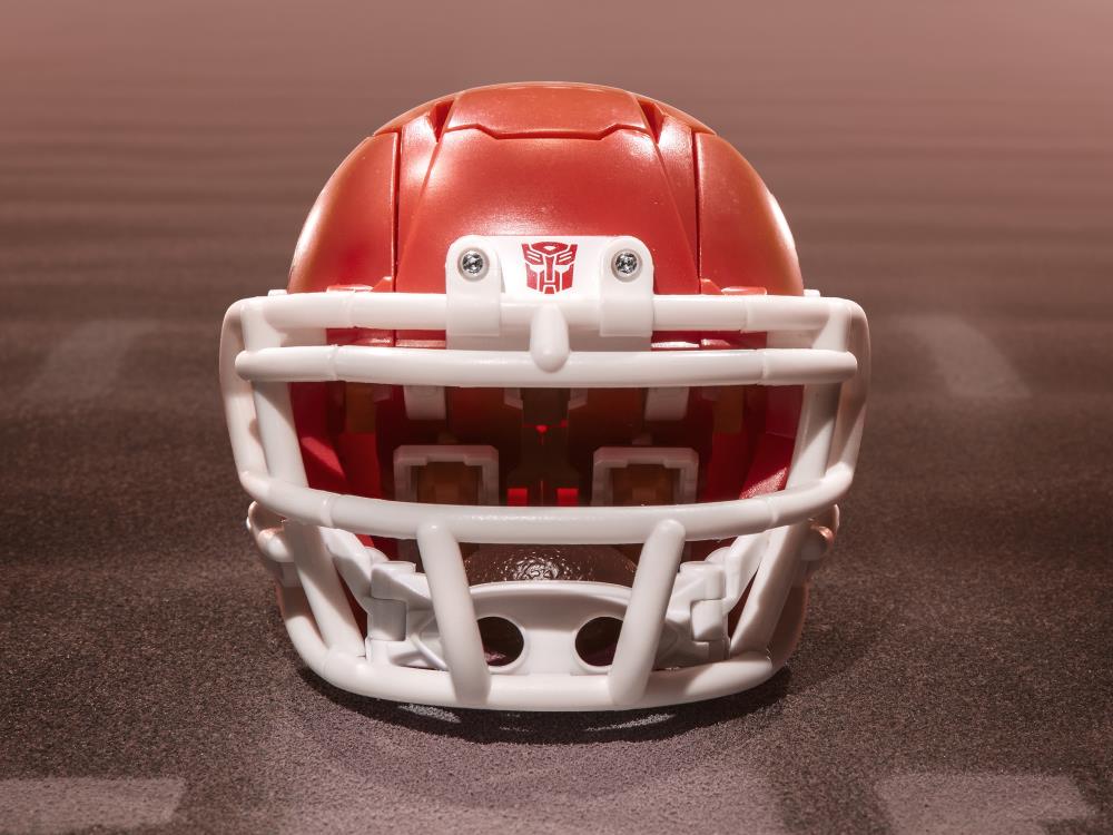 Hasbro Transformers Collaborative NFL x Transformers Kansas City Chiefs KC-59 5.5-Inch Action Figure - View 9