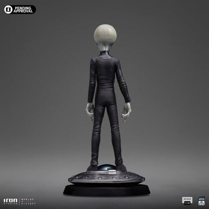 Iron Studios I Want to Believe Alien (Grey) 1/10 Art Scale Limited Edition Statue - View 13
