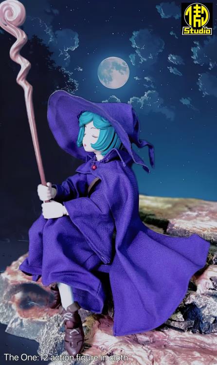 AYTOYS Witch Hat and Cloak 1/12 Scale Accessory Set (6-Inch) - View 4