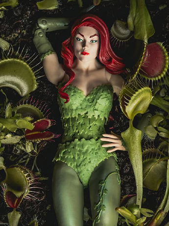 McFarlane Toys DC Multiverse DC Classic Collector Edition Poison Ivy Action Figure