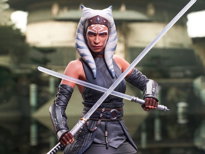 Gentle Giant Star Wars The Mandalorian Ahsoka Tano 1/6 Scale Limited Edition Bust - View 2