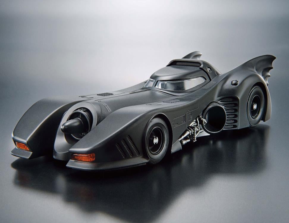 Bandai Batman (1989) Batmobile 1/35 Scale Plastic Model Kit - View 3