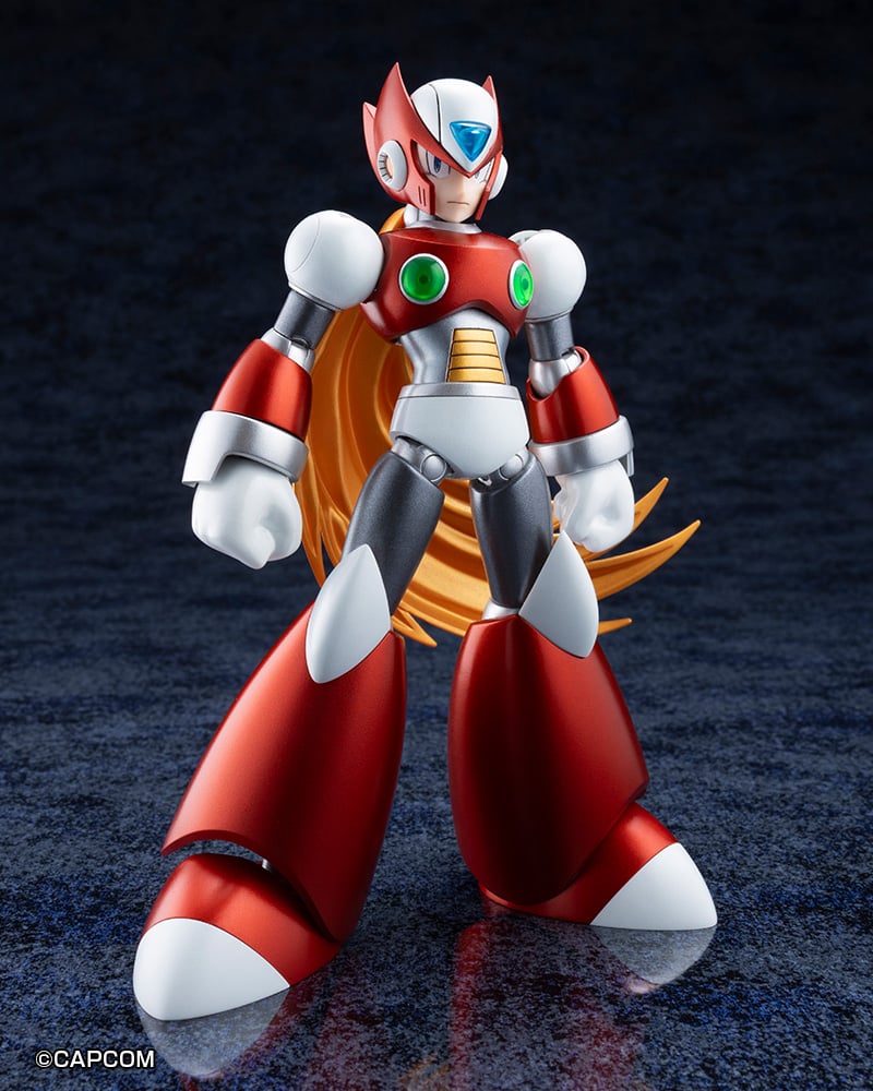 Kotobukiya Mega Man X Zero (1st Ver. Limited Edition) 1/12 Scale Model Kit 5.7-Inch - View 3