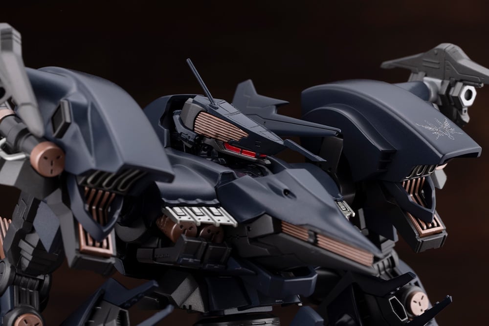 Kotobukiya Armored Core 4 Variable Infinity Rayleonard 03-Aaliyah Orlea 1/72 Scale Model Kit - View 11
