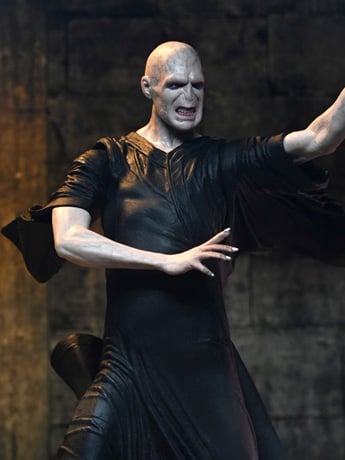 NECA Harry Potter The Legacy Collection Lord Voldemort Action Figure