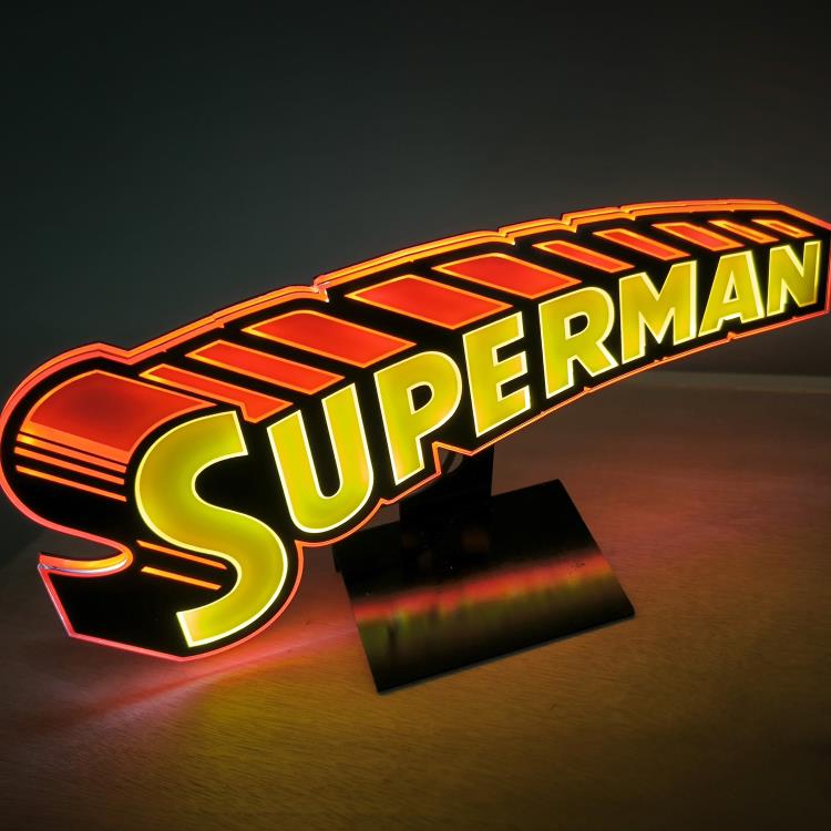 Brandlite DC Classics DC Comics Superman Retro LED Logo Sign (5-Inch) - View 7