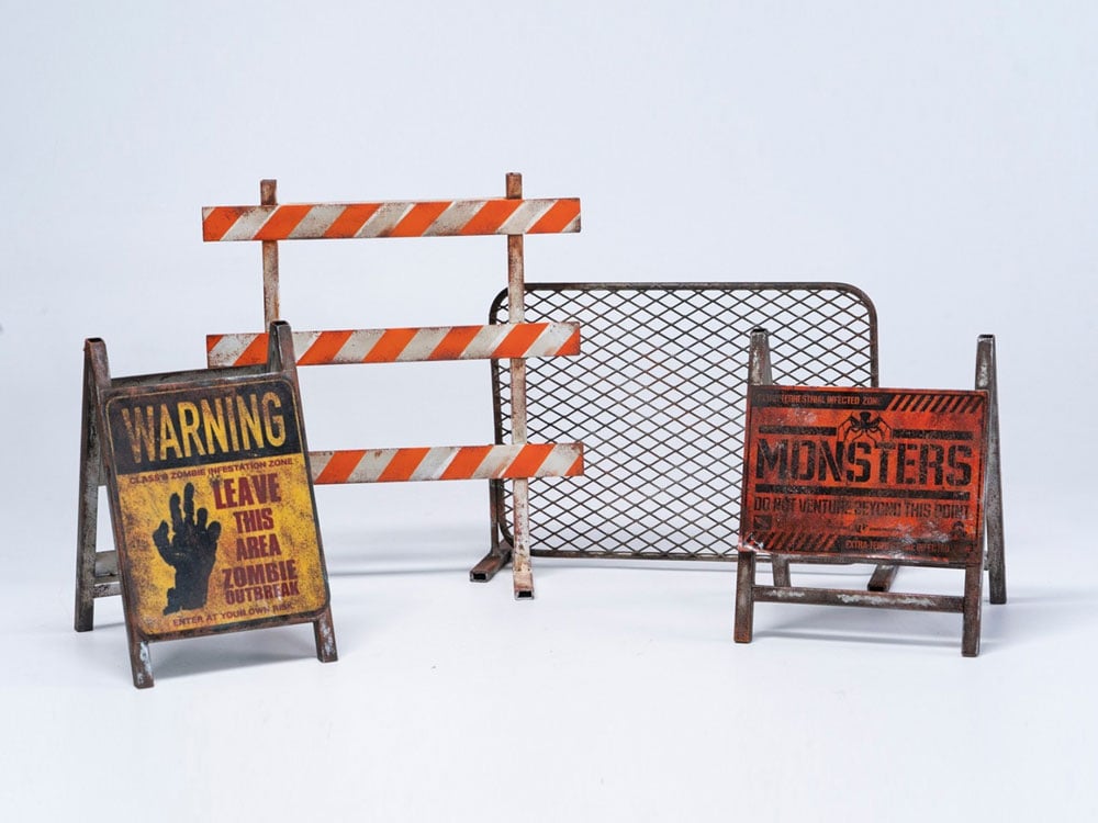 MMMToys Warning Barrier 1/6 Scale Metal Accessory Set for Sixth-Scale Figures - View 2