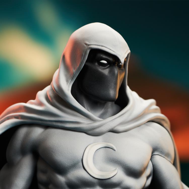 Diamond Select Toys Marvel Comic Moon Knight 1/7 Scale Limited Edition Mini Bust, 5-Inch - View 9