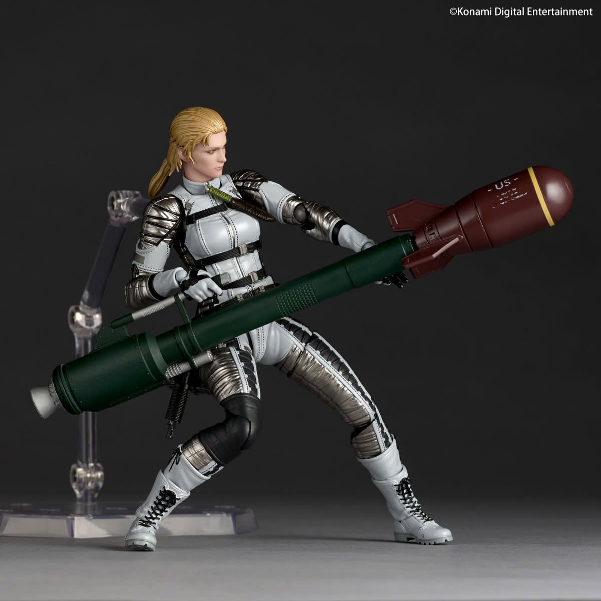 Kaiyodo Metal Gear Solid Delta: Snake Eater Amazing Yamaguchi Revoltech NR117 The Boss 6-Inch Action Figure - View 5
