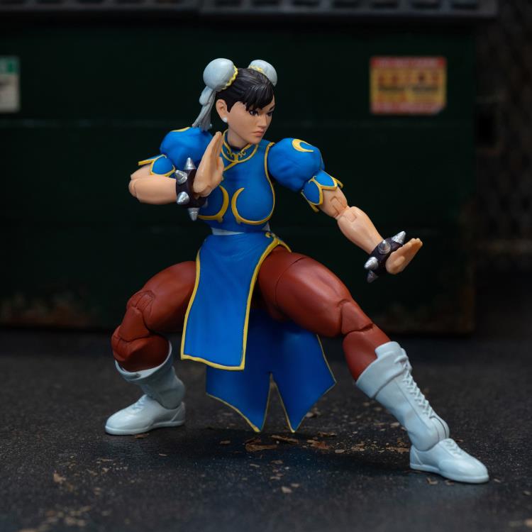 Jada Toys Street Fighter Chun-Li 1/12 Scale 5.75-Inch Plastic Action Figure - View 7