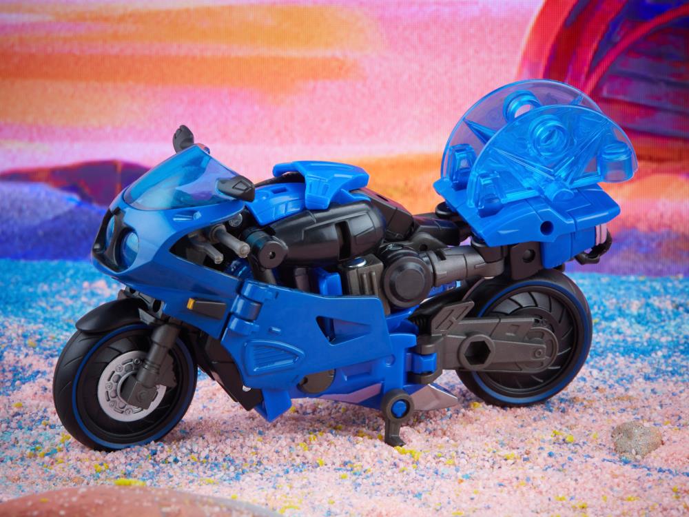 Hasbro Transformers: Legacy Deluxe Arcee 4.5-Inch Action Figure - View 8