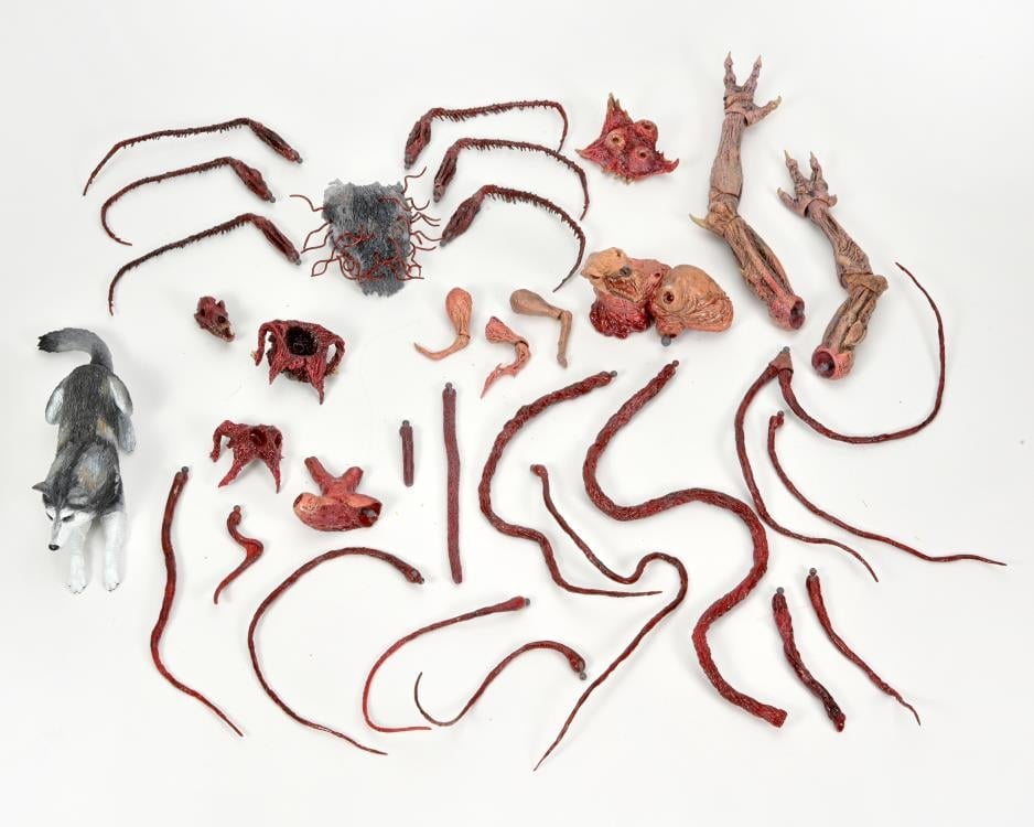 NECA The Thing Ultimate Dog Creature Set 7-Inch Figure - View 23