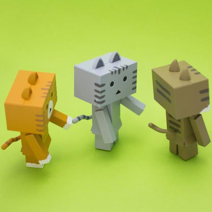 Sentinel Yotsuba&! Nyanboard Figure Collection Vol.2 Box of 10 Figures - View 14