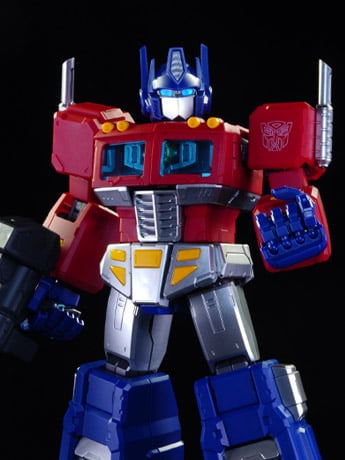 Blokees Transformers G1 Optimus Prime 7.1-Inch PVC and ABS Model Kit