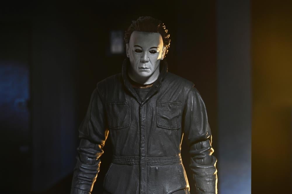 NECA Halloween: Resurrection Ultimate Michael Myers Action Figure - View 11