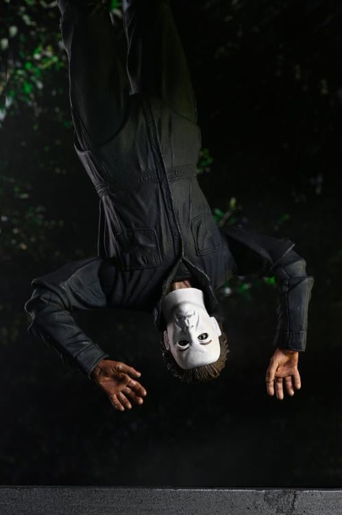 NECA Halloween: Resurrection Ultimate Michael Myers Action Figure - View 10