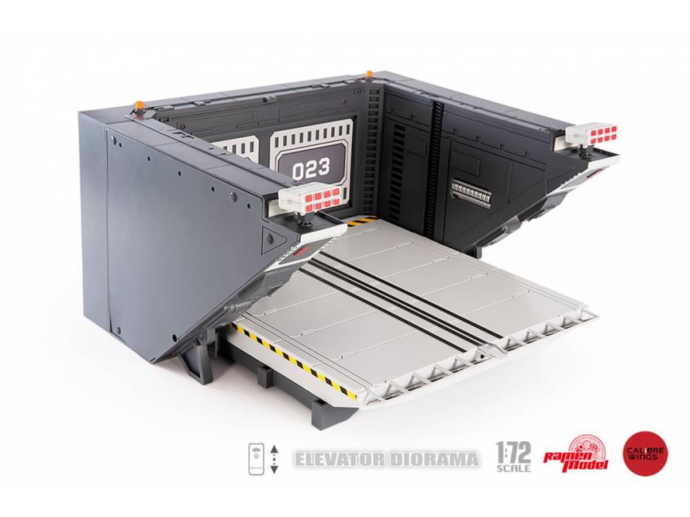 Calibre Wings Aircraft Elevator 1/72 Scale Diorama Set in ABS - View 6
