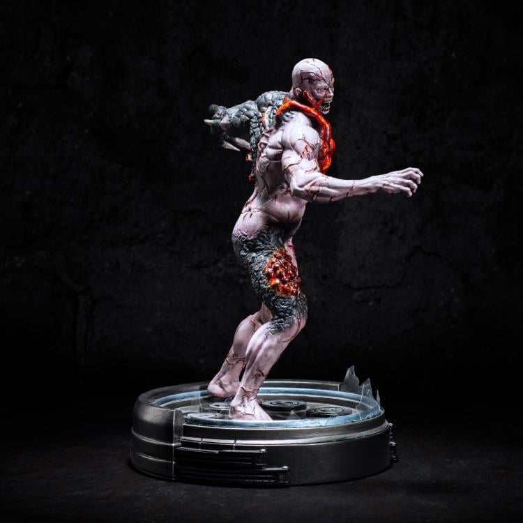 Numskull Resident Evil Tyrant T-002 Limited Edition Statue, 11-Inch - View 7
