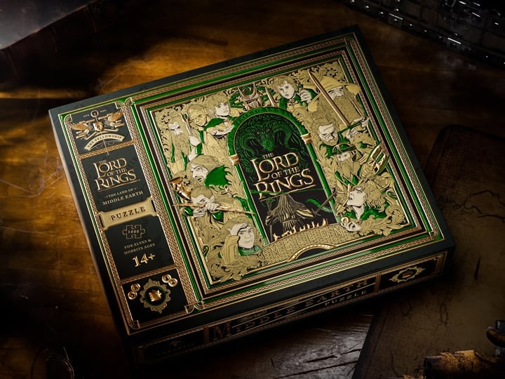 Theory11 The Lord of the Rings The Land of Middle-Earth 1000-Piece Jigsaw Puzzle (25.6-Inch) - View 2