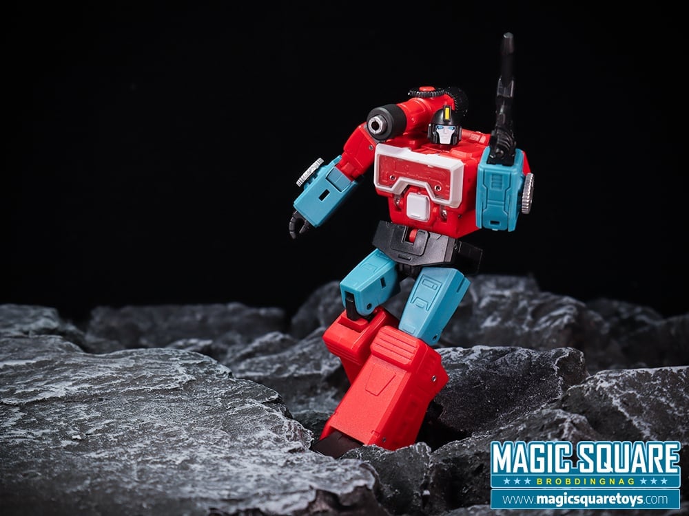 Magic Square MS-B33 Deadly 4.33-Inch Plastic Collectible Figure - View 6
