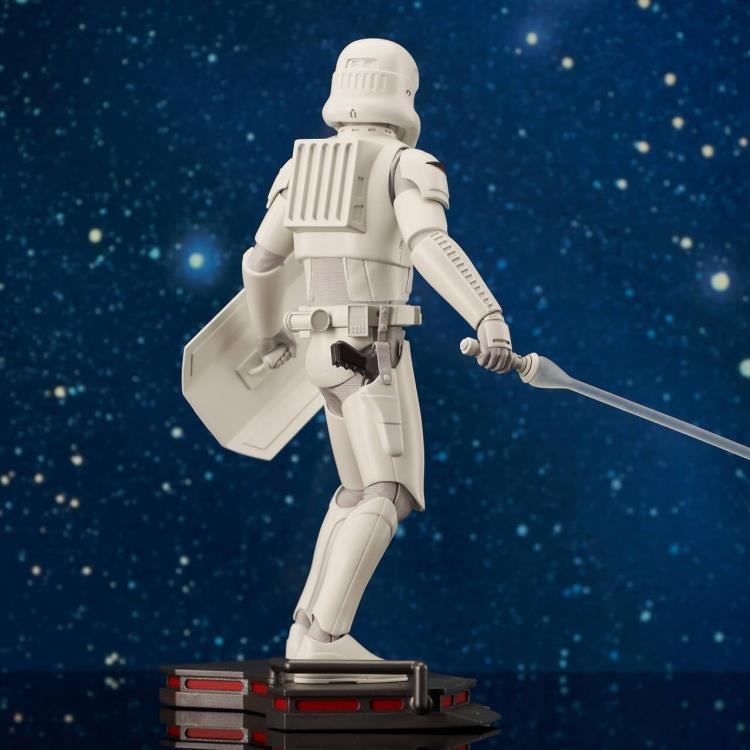 Diamond Select Toys Star Wars Premier Collection Stormtrooper (Concept) 1/7 Scale Limited Edition Exclusive Resin Statue - View 5