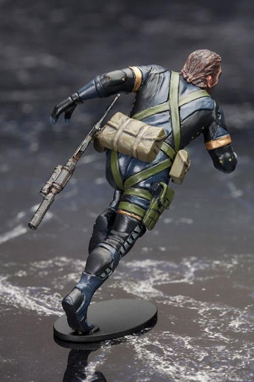 Kotobukiya Metal Gear Solid V: Ground Zeroes 1/35 Scale Model Kit (Reissue) - View 8