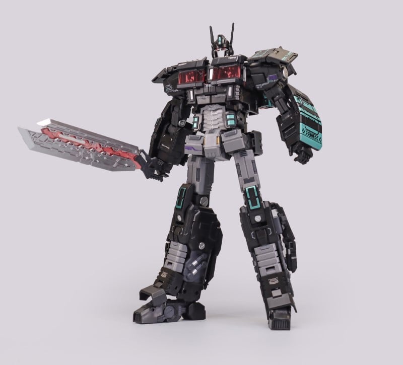 GCreation GDW-01B Ultra Maxmas (Dark Ver.) 9.5-Inch Figure - View 7