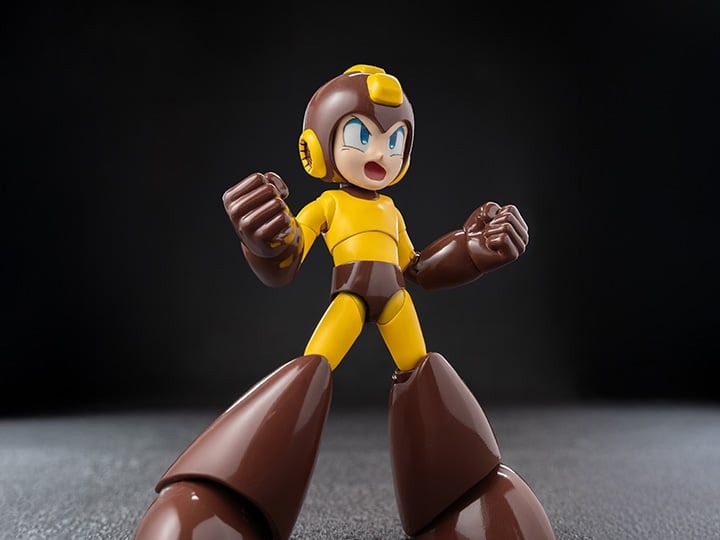 threezero Mega Man MDLX Articulated Figure Series Mega Man (Metal Blade Ver.) 4-Inch Action Figure - View 2