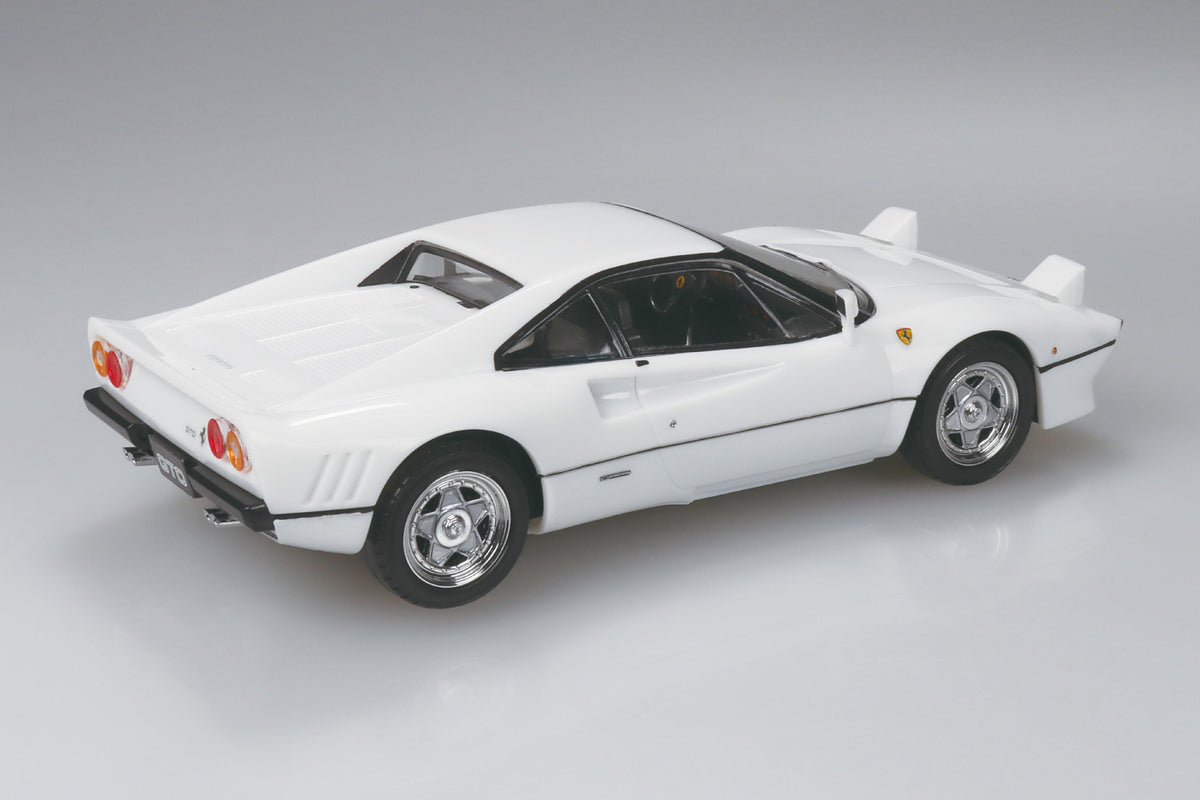 Aoshima Snap Kit No.28-WE Ferrari GTO (White) 1/32 Scale Model Kit - View 5