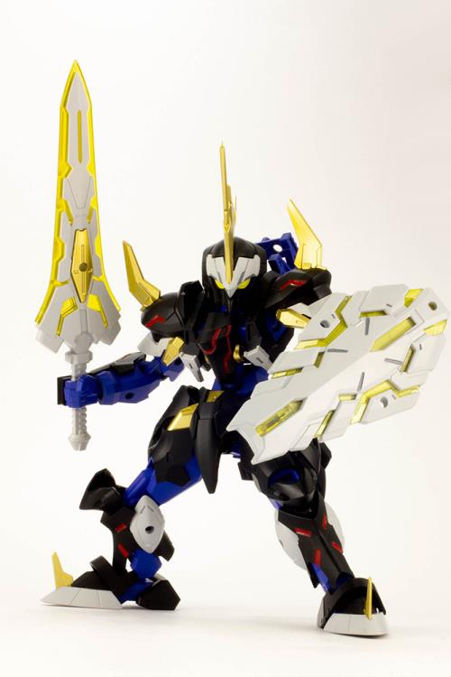 Plum PLA-ACT 09 Arthur Shadow Knight Plastic Model Kit (Reissue), 5.71-Inch - View 7
