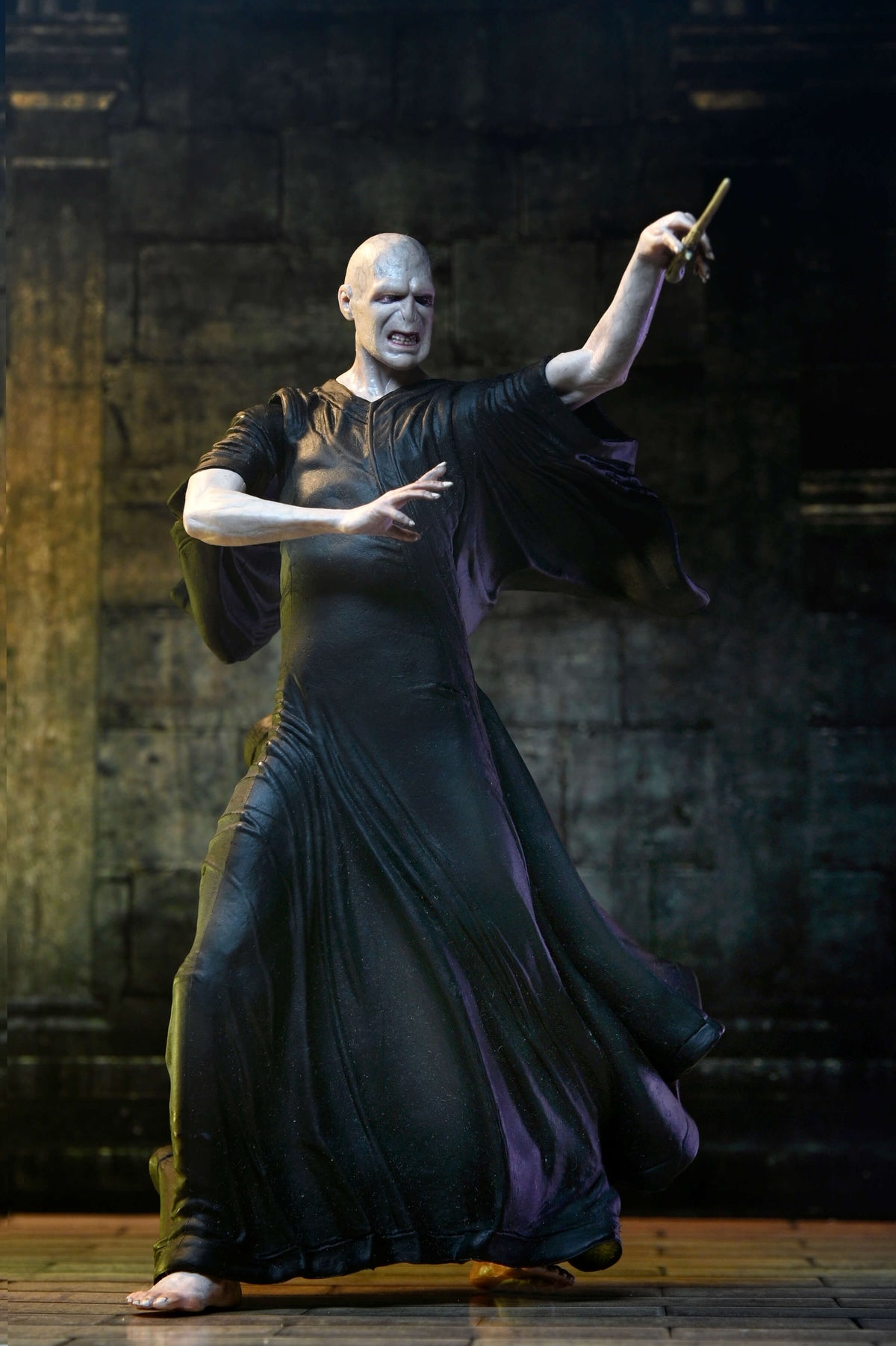 NECA Harry Potter The Legacy Collection Lord Voldemort Action Figure - View 3