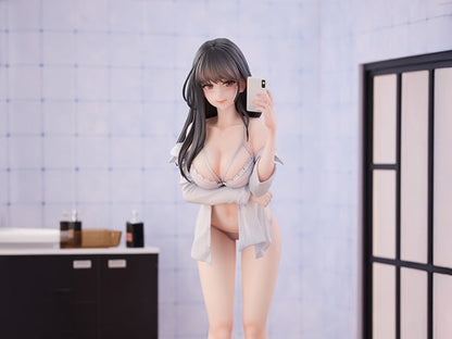 Kawa Design Hitomio Illustration Selfie Girl 1/6 Scale Figure, 11-Inch - View 2