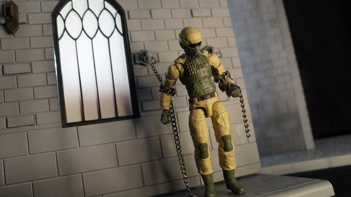 Dio-Bolic Studios Mythic XD Wall 1/12 Scale 5-Inch Diorama Set - View 8